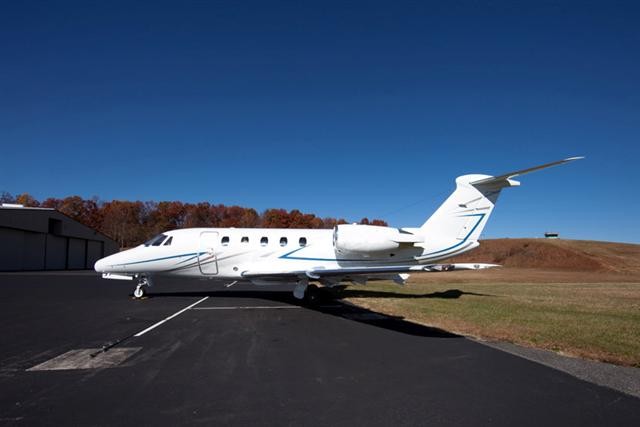 Picture-of-Citation VI-Aircraft gallery