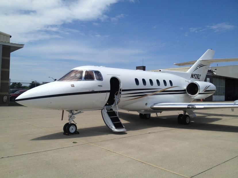 Picture-of-Hawker 800A-Aircraft gallery